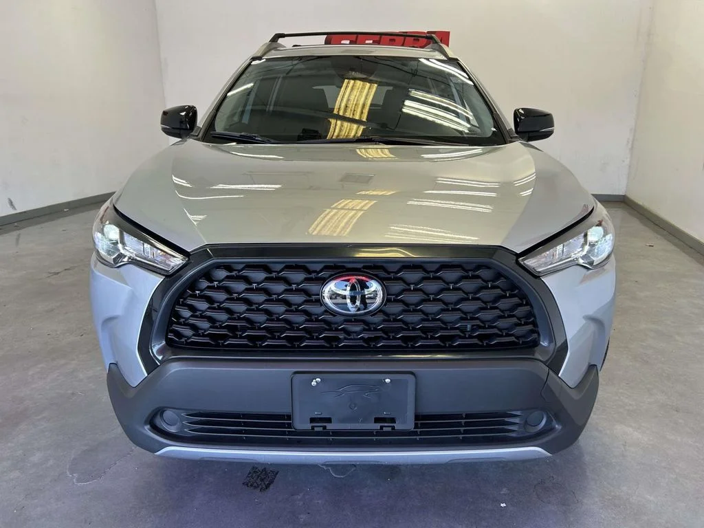 Used 2025 Silver Toyota LE image 8