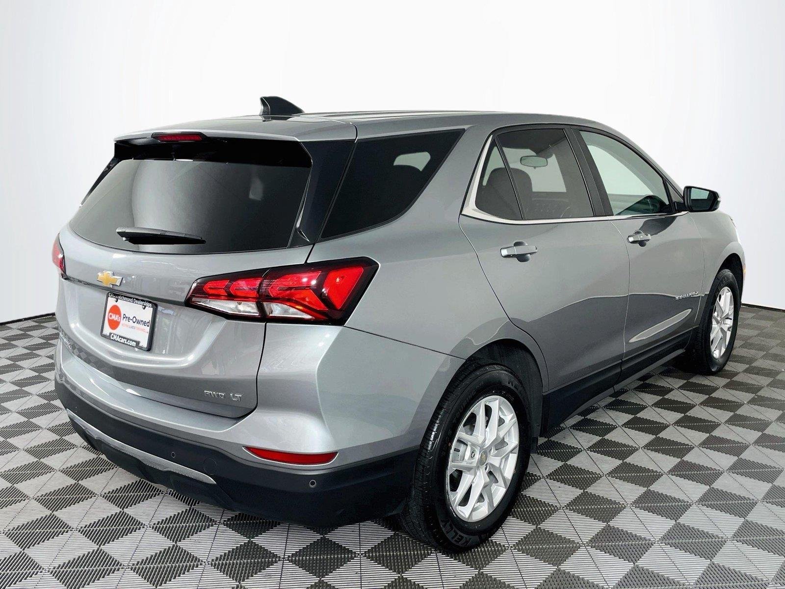 Used 2023 Sterling Gray Metallic Chevrolet LT image 9