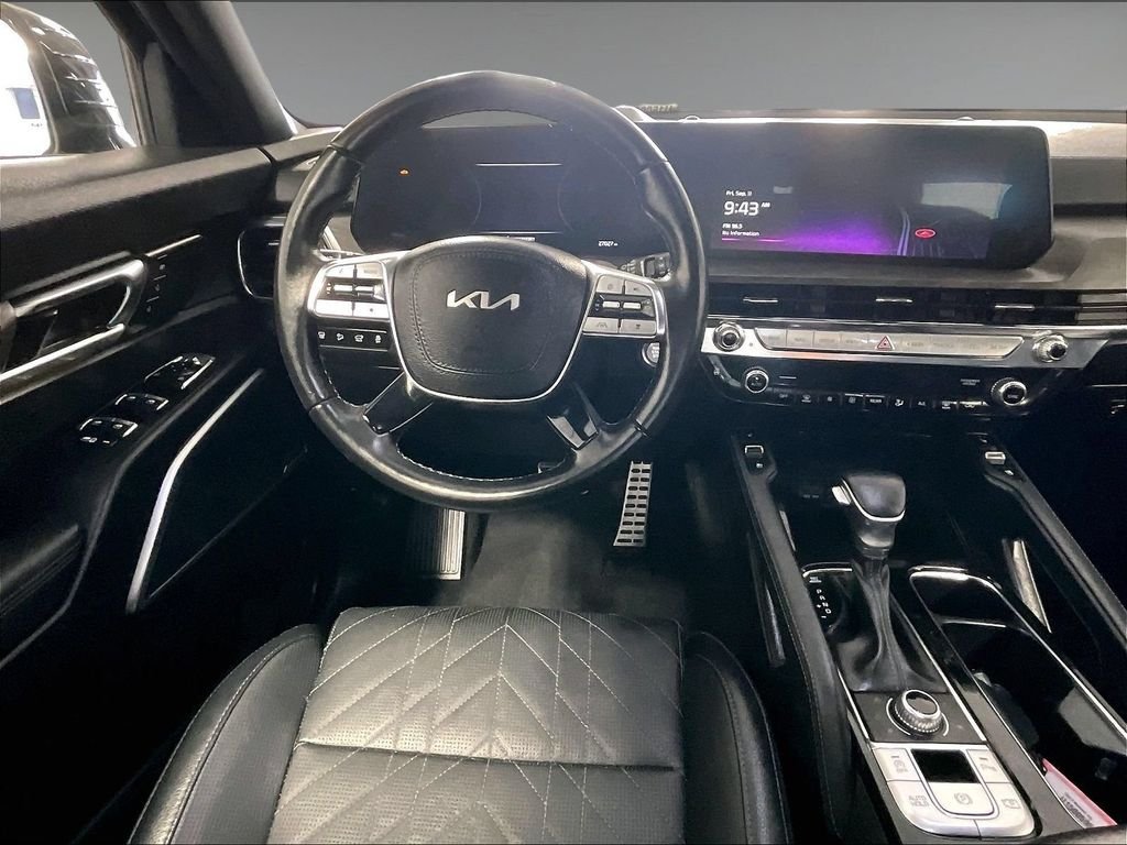 Used 2023 Black Kia SX X-Pro image 17
