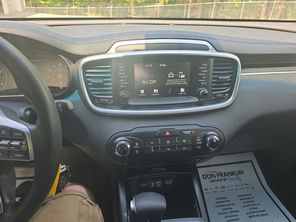 Used 2020 Purple Kia LX image 20