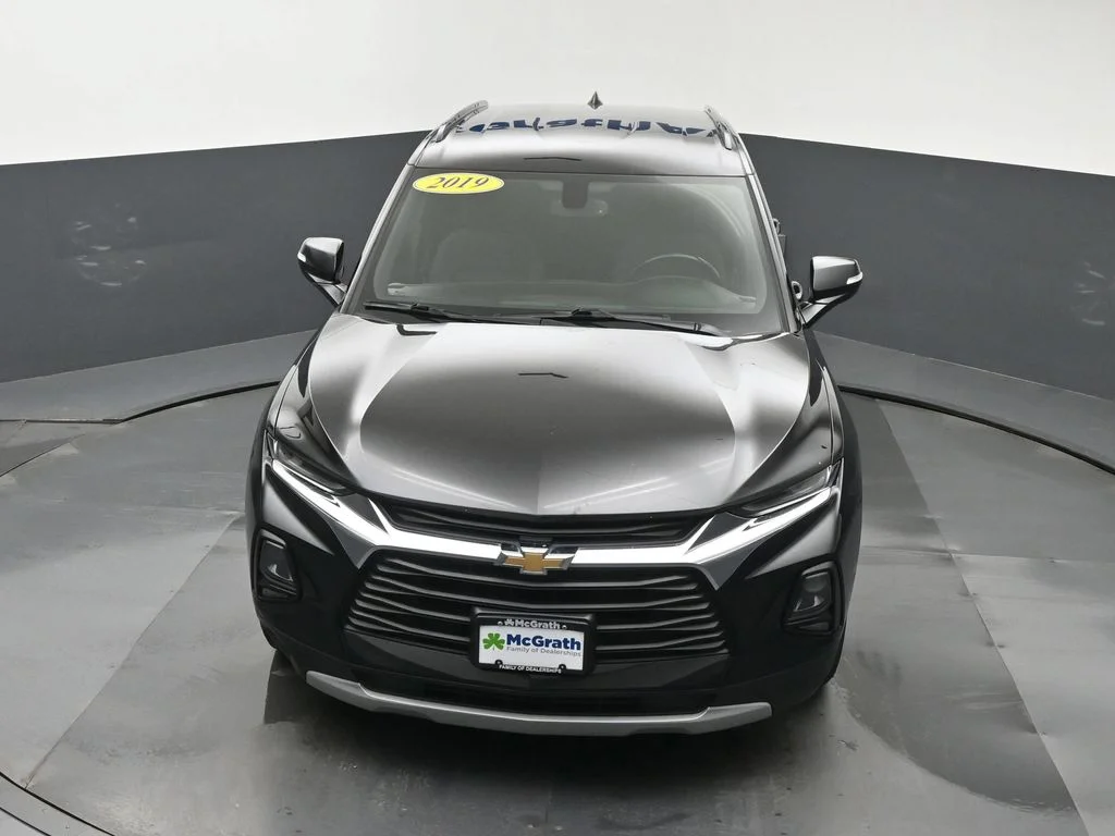 Used 2019 Black Chevrolet Base image 27