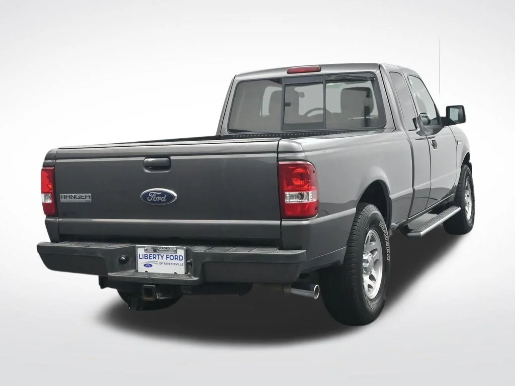 Used 2011 Dark Shadow Gray Metallic Ford XLT image 7