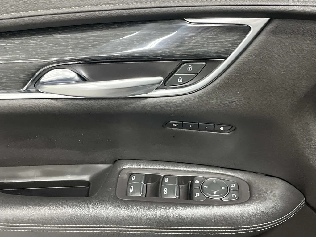 Used 2020 RADIANT SILVER METALLIC Cadillac Premium Luxury AWD image 16