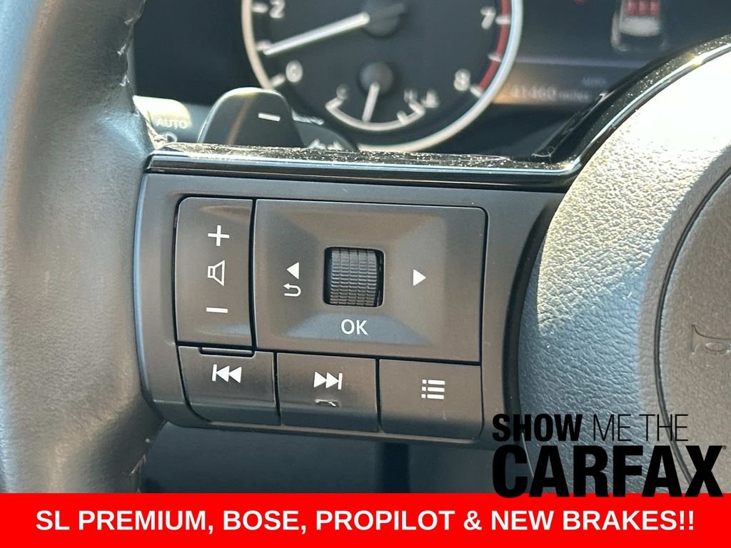 Used 2023 Blue Nissan SL image 23
