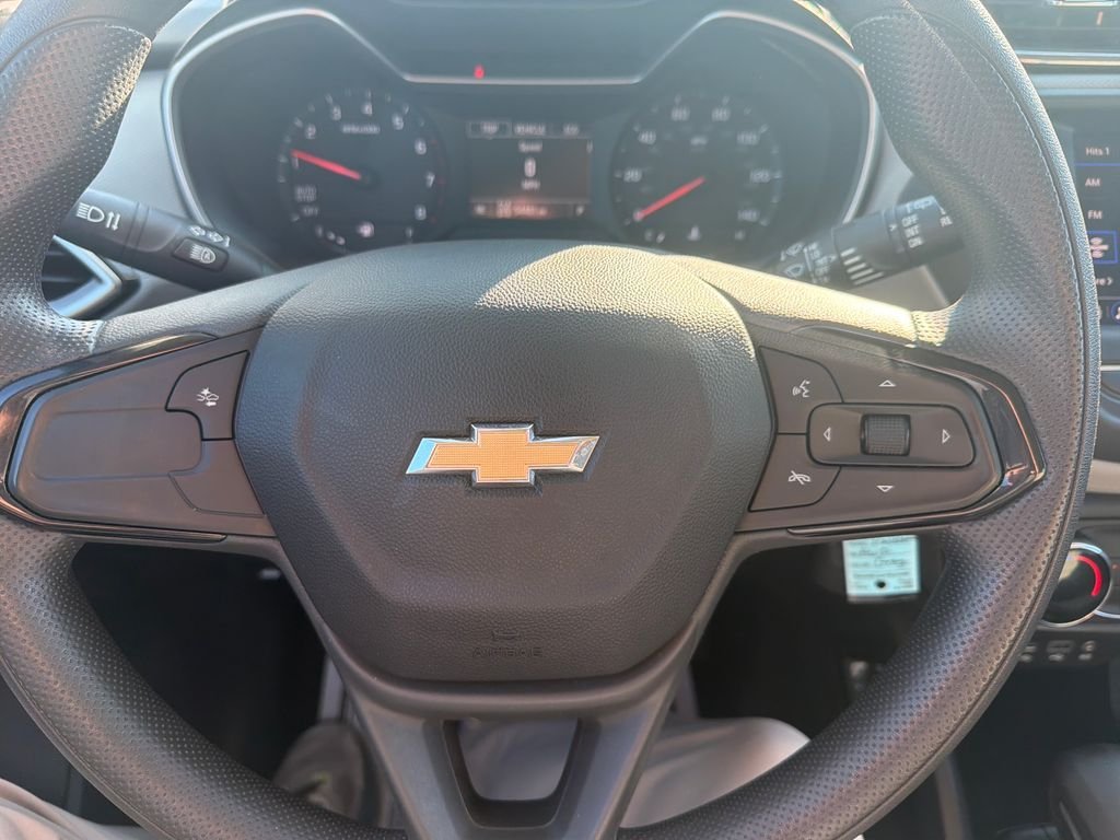 Used 2022 Gray Chevrolet LS image 19