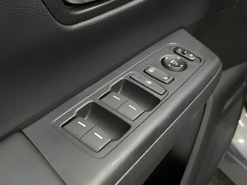 Used 2026 Urban Gray Pearl Honda Sport-L image 17