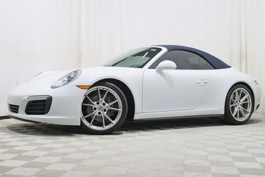 Used 2018 White Porsche Carrera 4 image 2