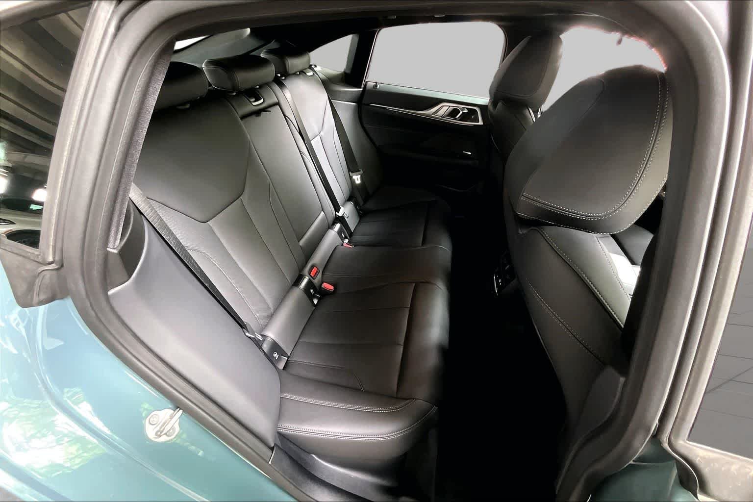 Used 2026 Cape York Green Metallic BMW 430i image 20