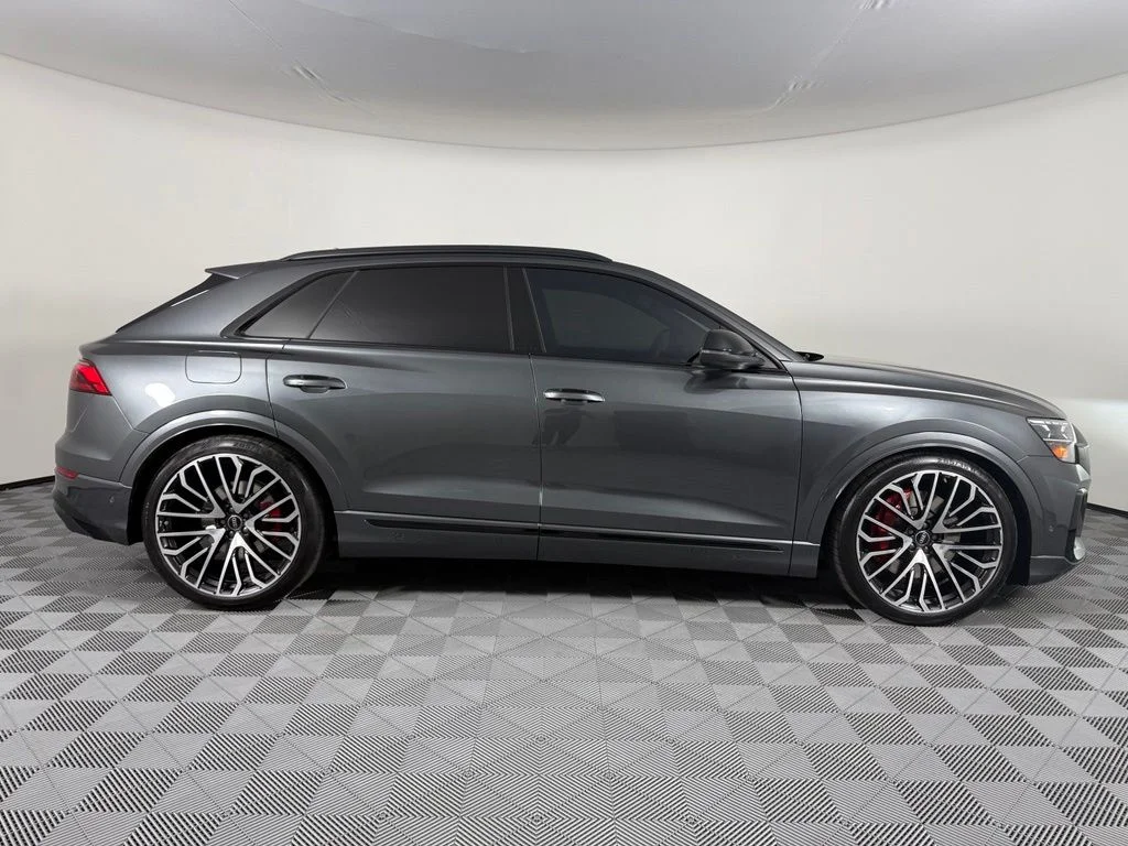2026 Audi SQ8 Prestige - Photo 10