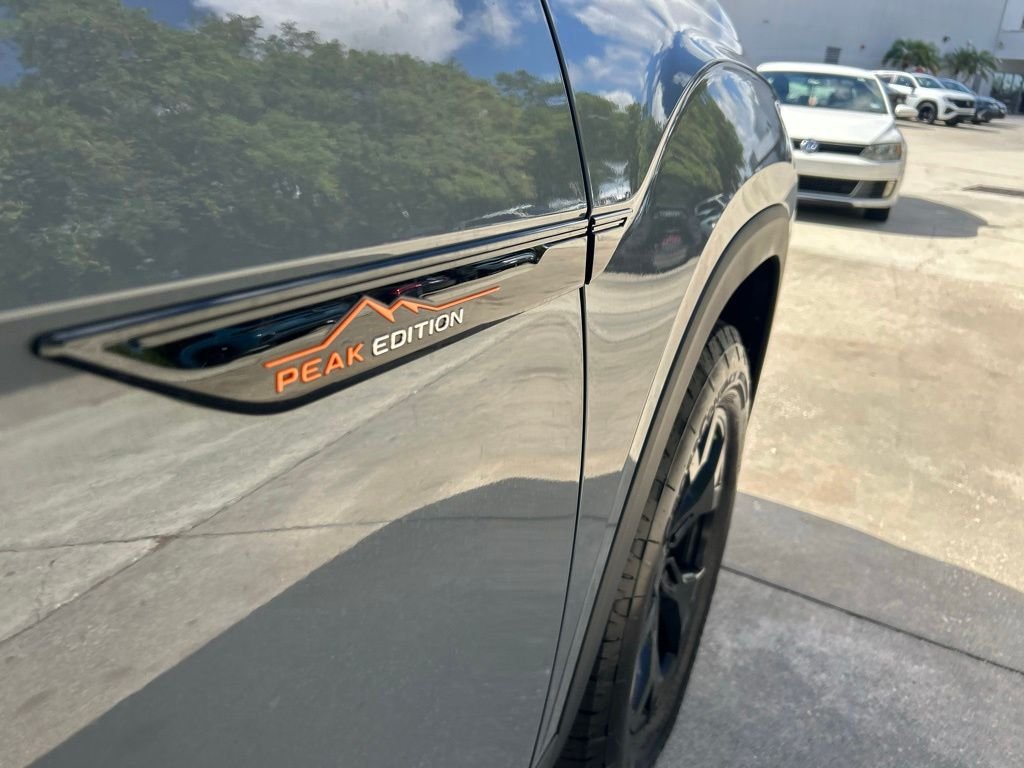 New 2026 Gray Volkswagen 2.0T Peak Edition image 36