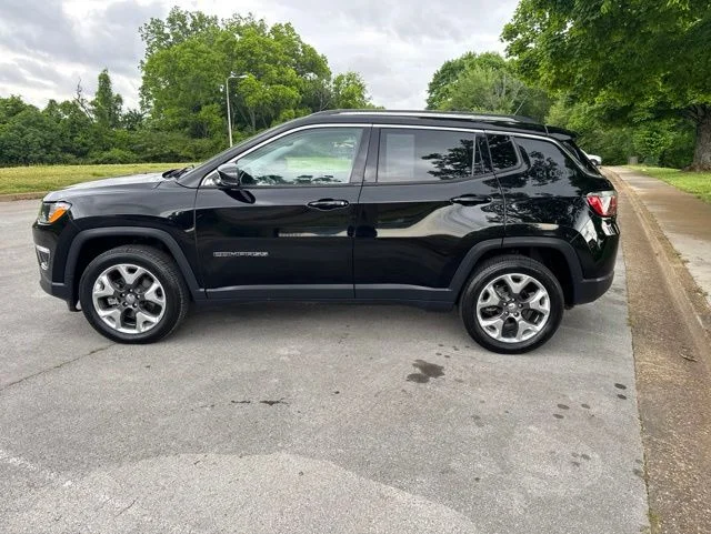 Used 2018 Black Jeep Limited image 4
