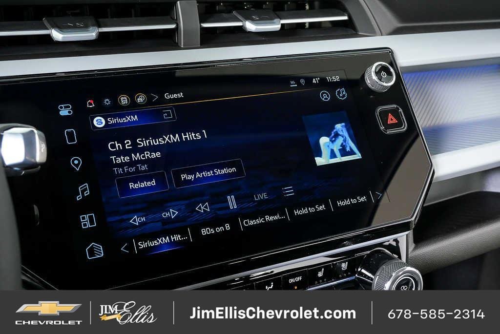 2027 Chevrolet Bolt RS - Photo 15