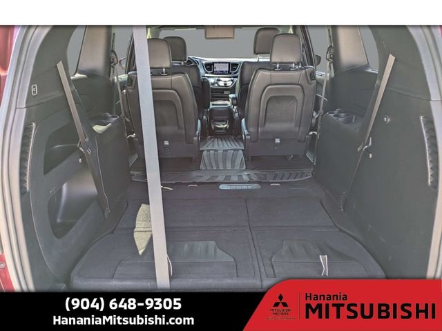 Used 2020 Red Chrysler Touring L image 12