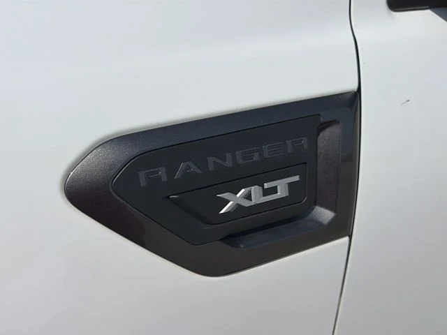 Used 2022 White Ford XLT image 3