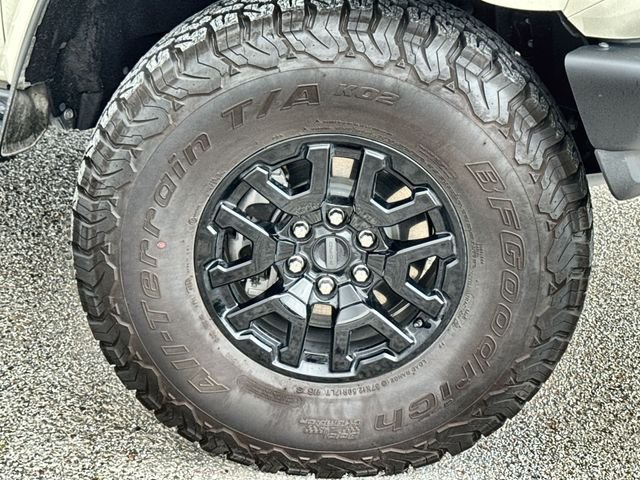 Used 2026 Beige Ford Raptor image 10