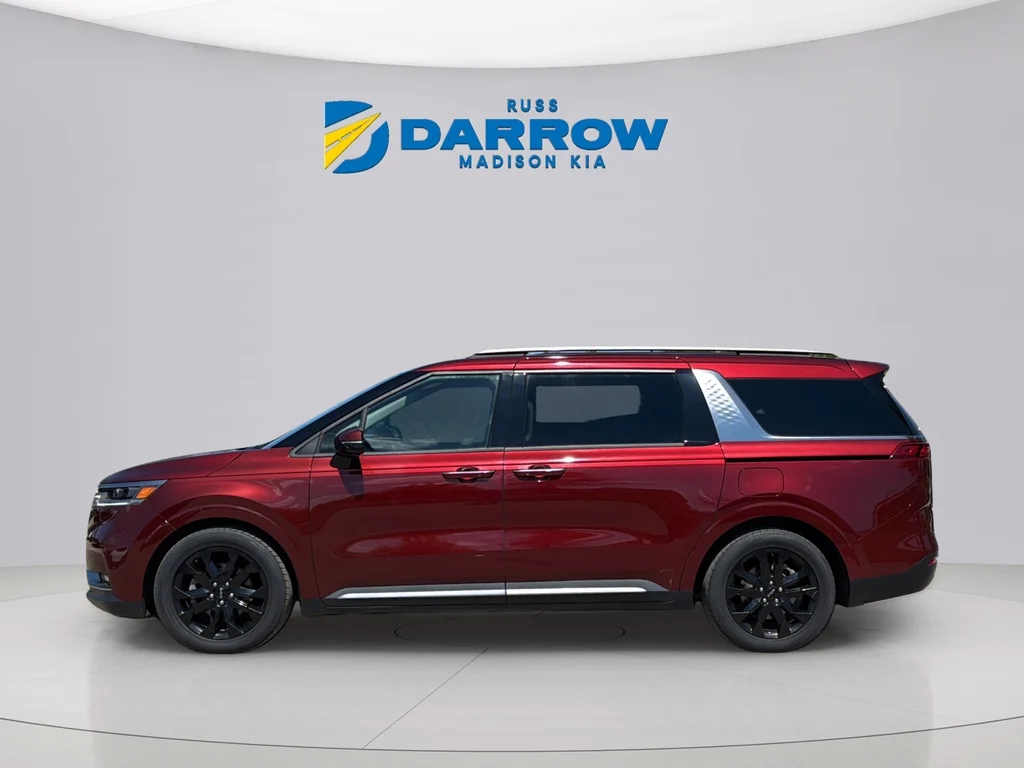 Used 2023 Flare Red Kia SX image 2
