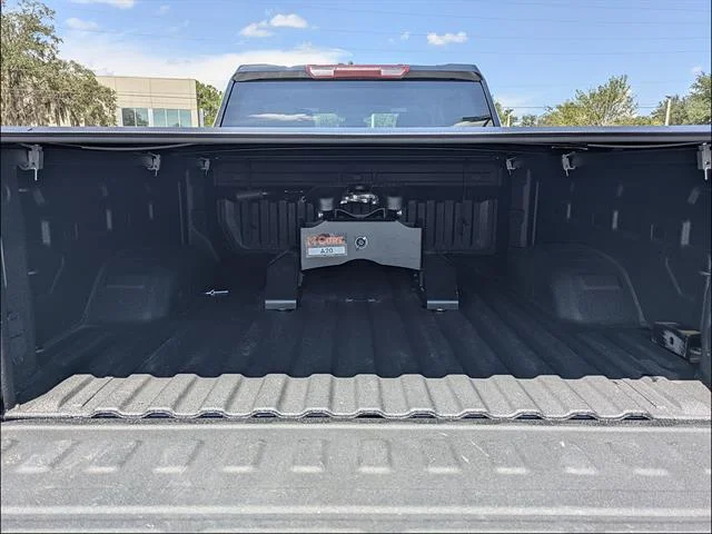 2024 Chevrolet Silverado 2500HD Custom - Photo 15