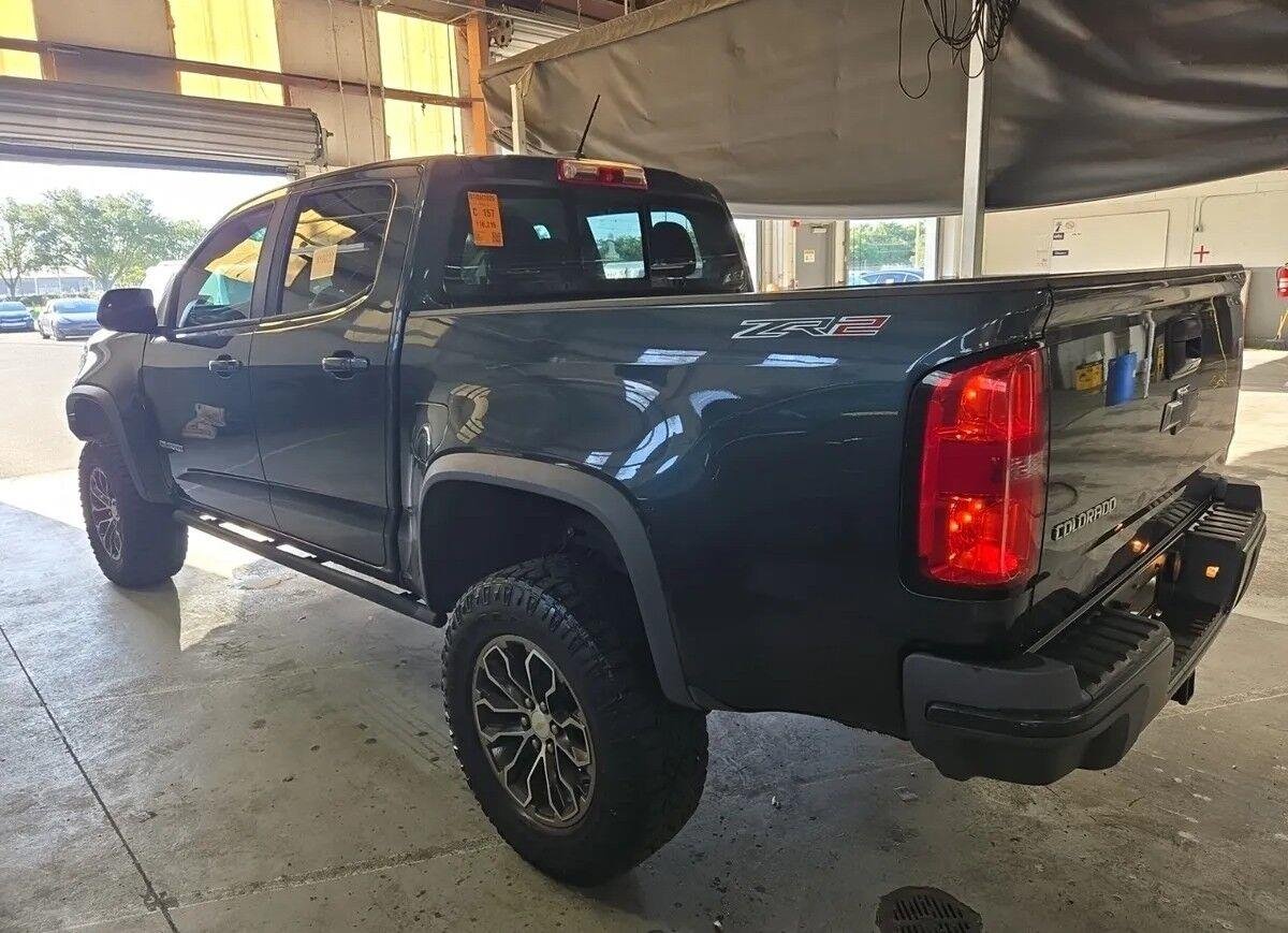 Used 2018 Graphite Metallic Chevrolet 4WD ZR2 image 3