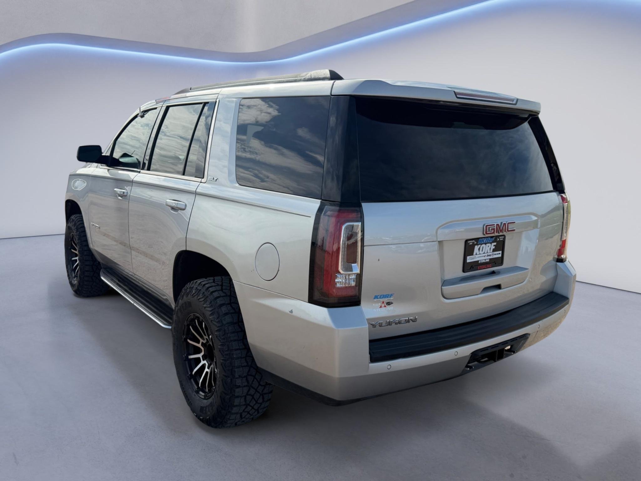 Used 2020 Quicksilver Metallic GMC SLT image 8