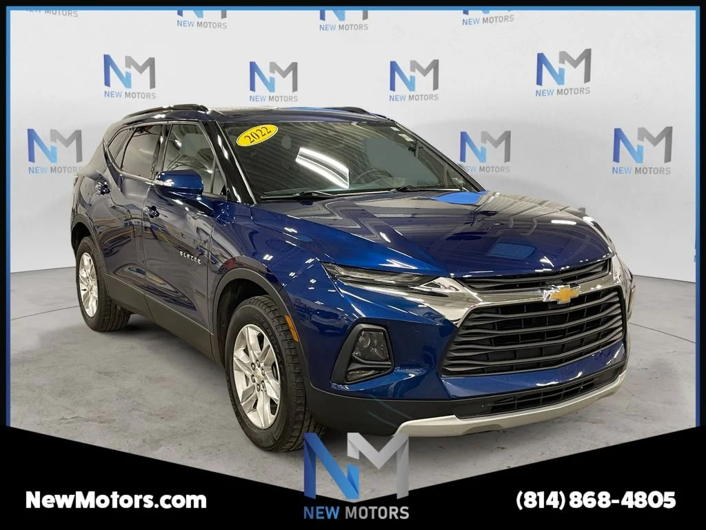 Used 2022 Blue Chevrolet LT image 7