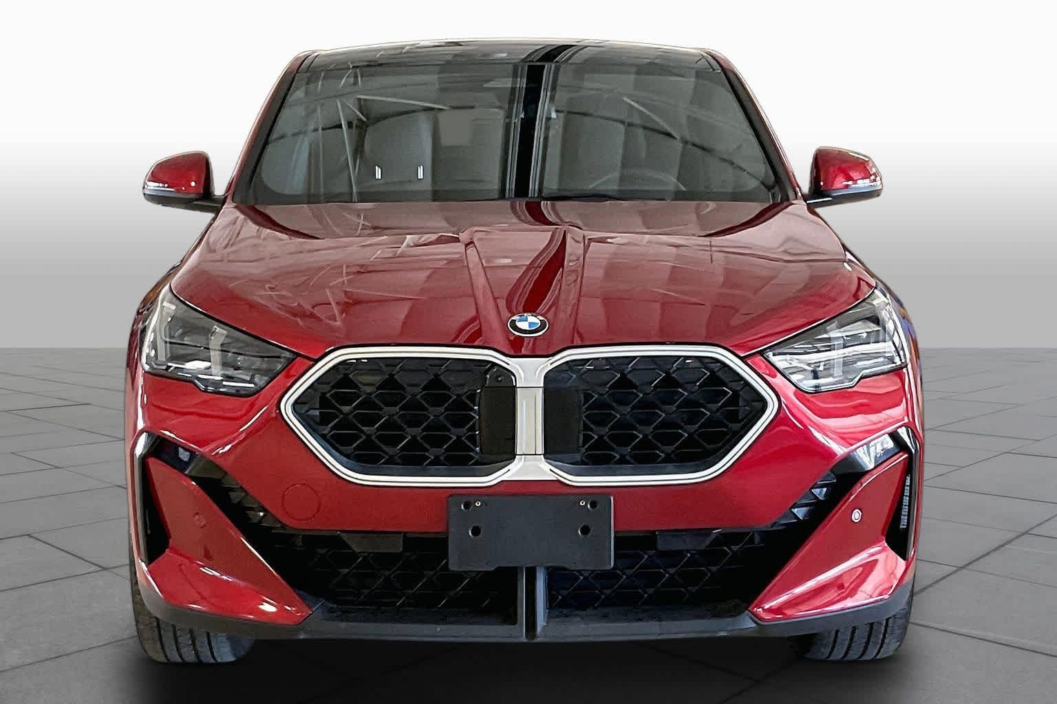 Certified Used 2026 Vegas Red Metallic BMW xDrive28i image 3