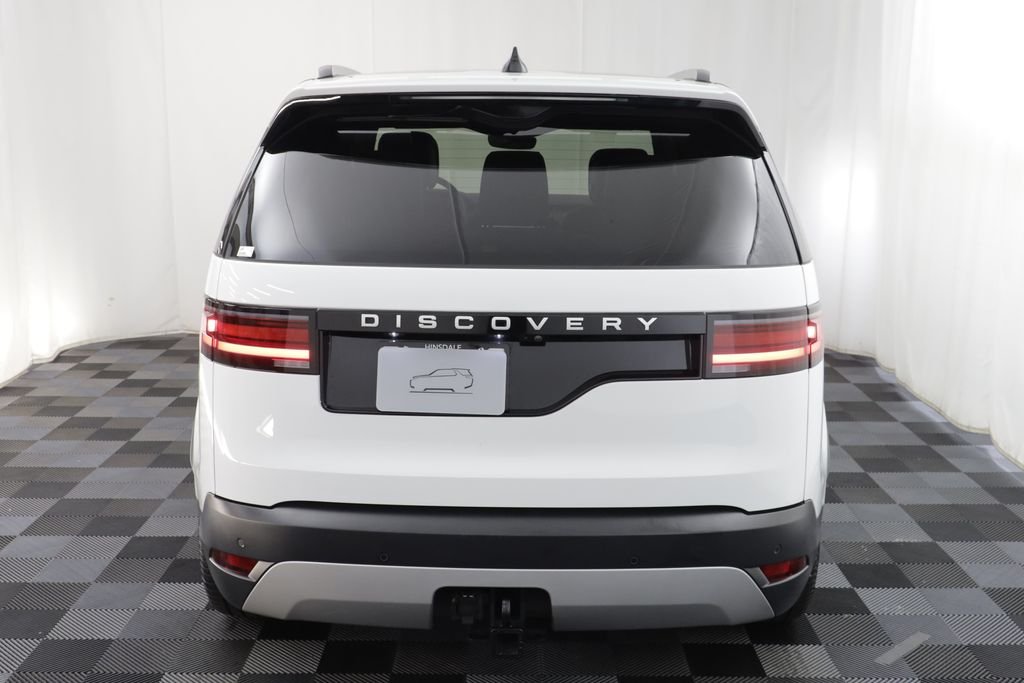 Used 2025 White Land Rover S image 17