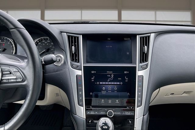 Used 2023 Black INFINITI LUXE image 6