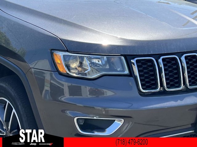 Used 2021 Granite Crystal Metallic Clearcoat Jeep Limited image 10