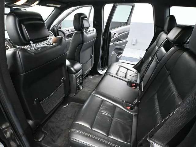 Used 2014 Black Jeep Limited image 36