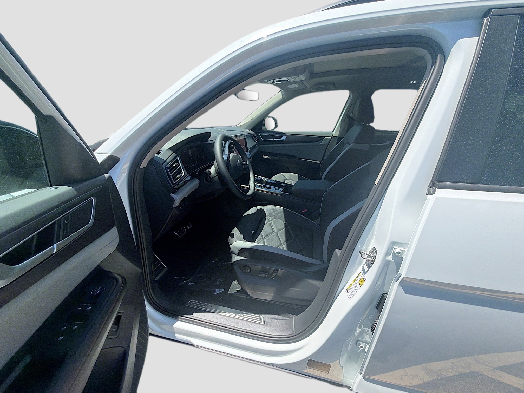 New 2026 White Pearl Volkswagen 2.0T Peak Edition image 16