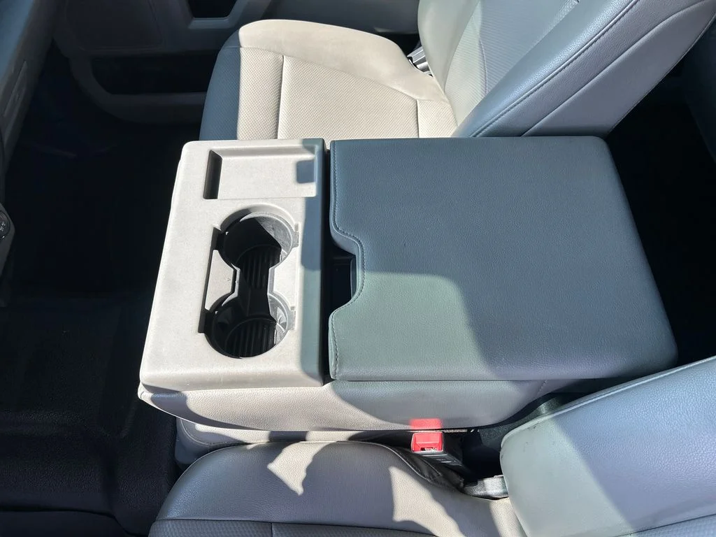 Used 2022 Gray Ford XL image 27