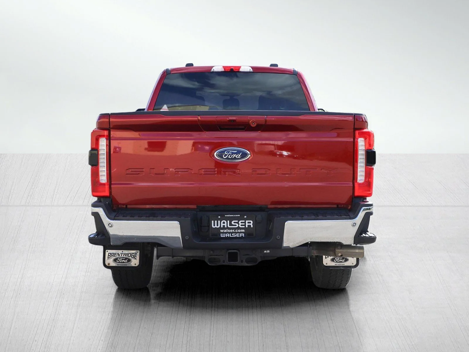 Used 2026 Ruby Red Metallic Tinted Clearcoat Ford LARIAT image 4