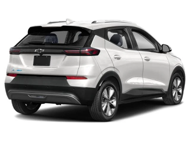 Used 2023 Summit White Chevrolet LT image 2