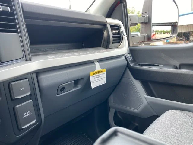 2025 Ford F-250 Super Duty XL - Photo 36