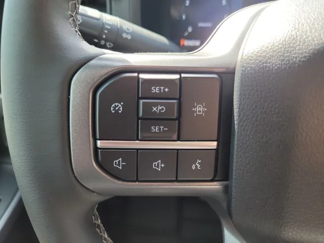 New 2026 Gray Ford XLT image 30