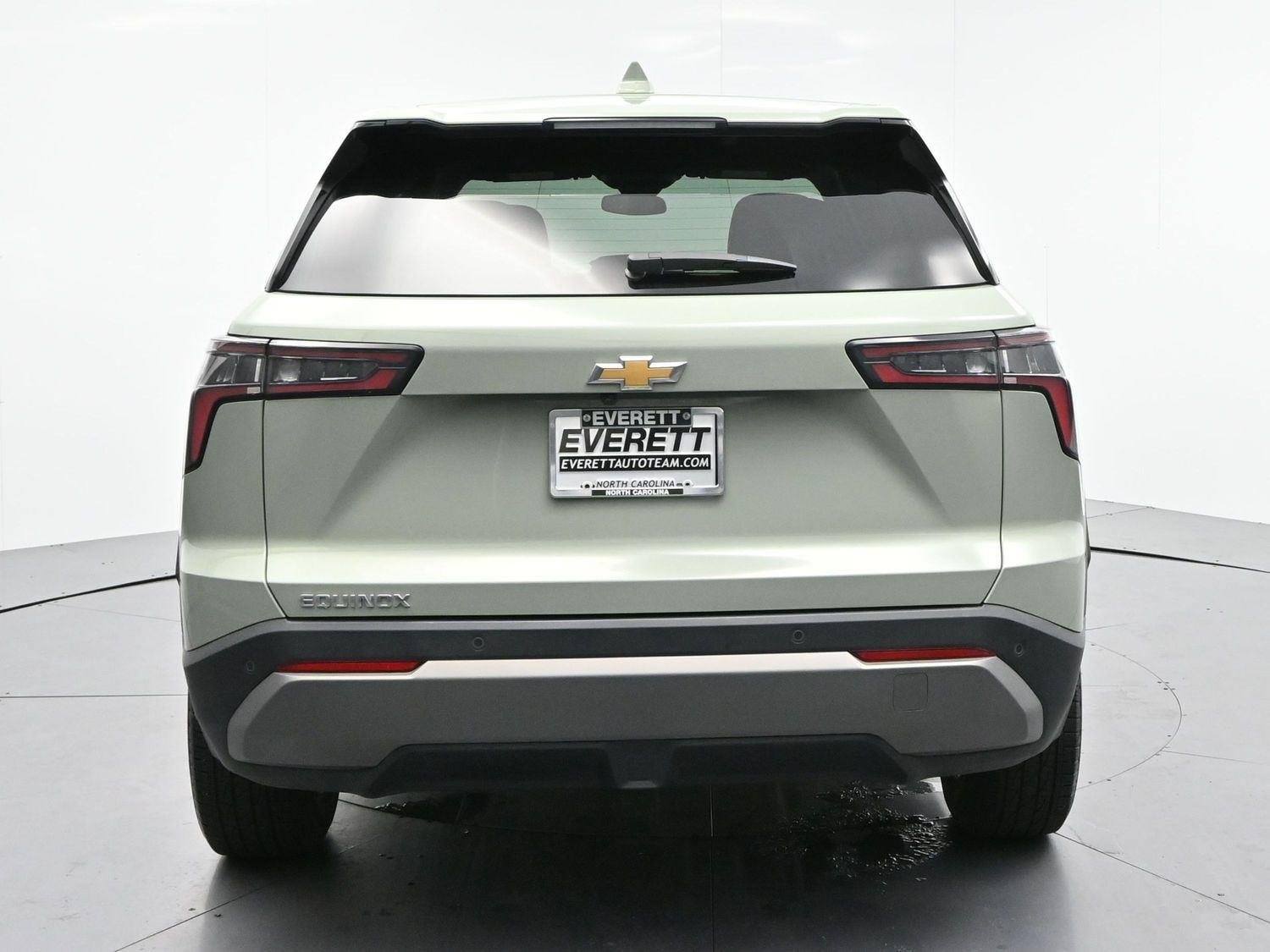 Used 2025 Cacti Green Chevrolet LT image 6