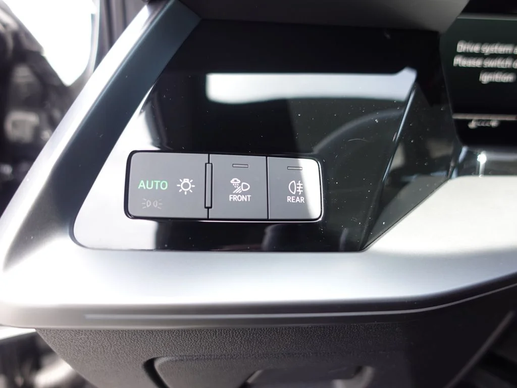 Used 2023 Daytona Gray Pearl Effect Audi 2.5T image 17