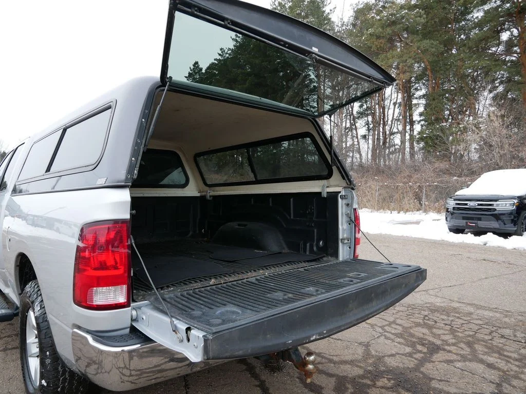 Used 2017 Silver Ram SLT image 10