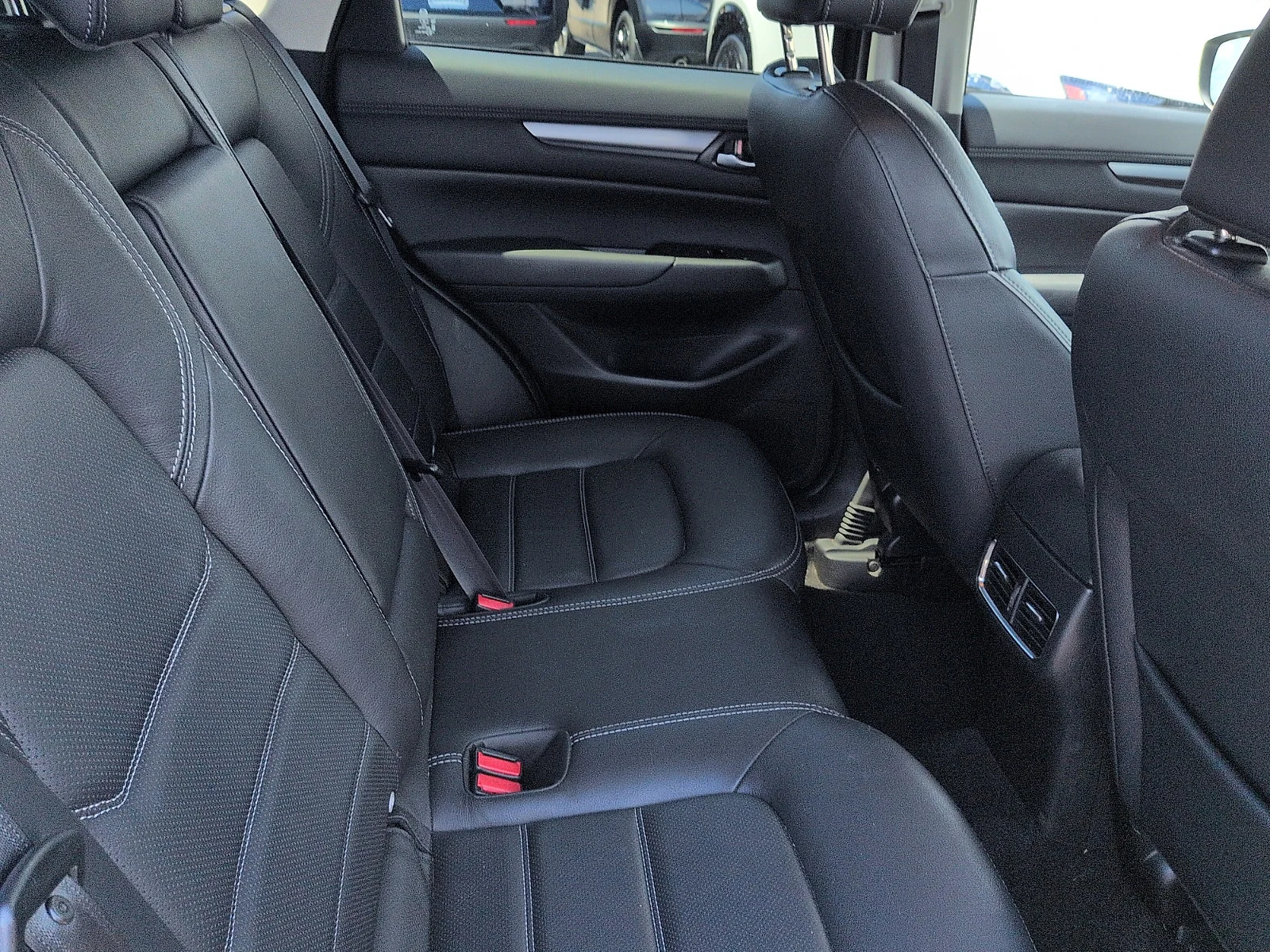 Used 2025 Platinum Quartz Metallic Mazda 2.5 S Preferred Package image 8