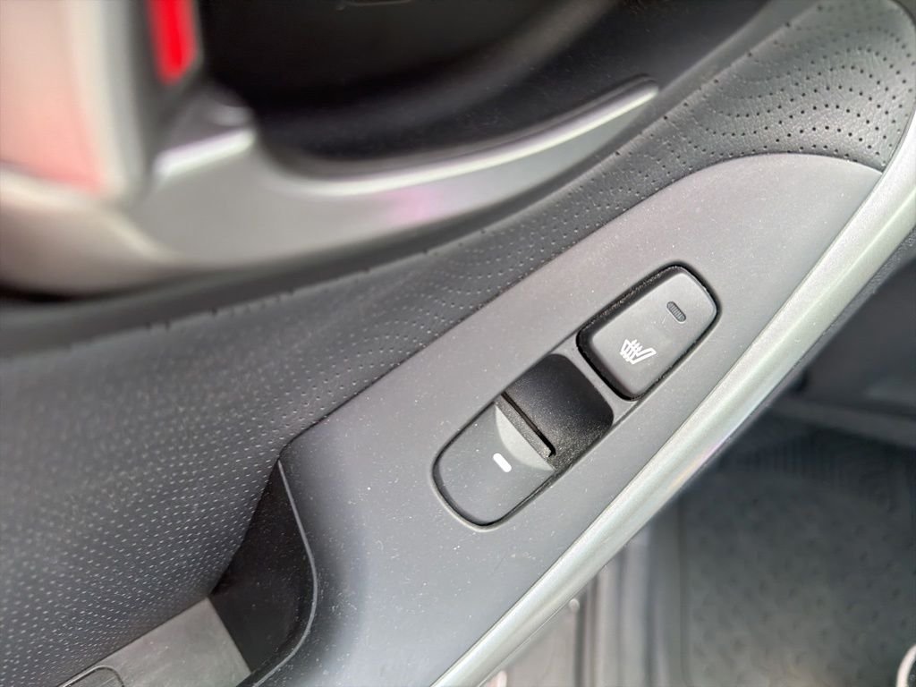 Used 2012 Gray Hyundai Limited image 9