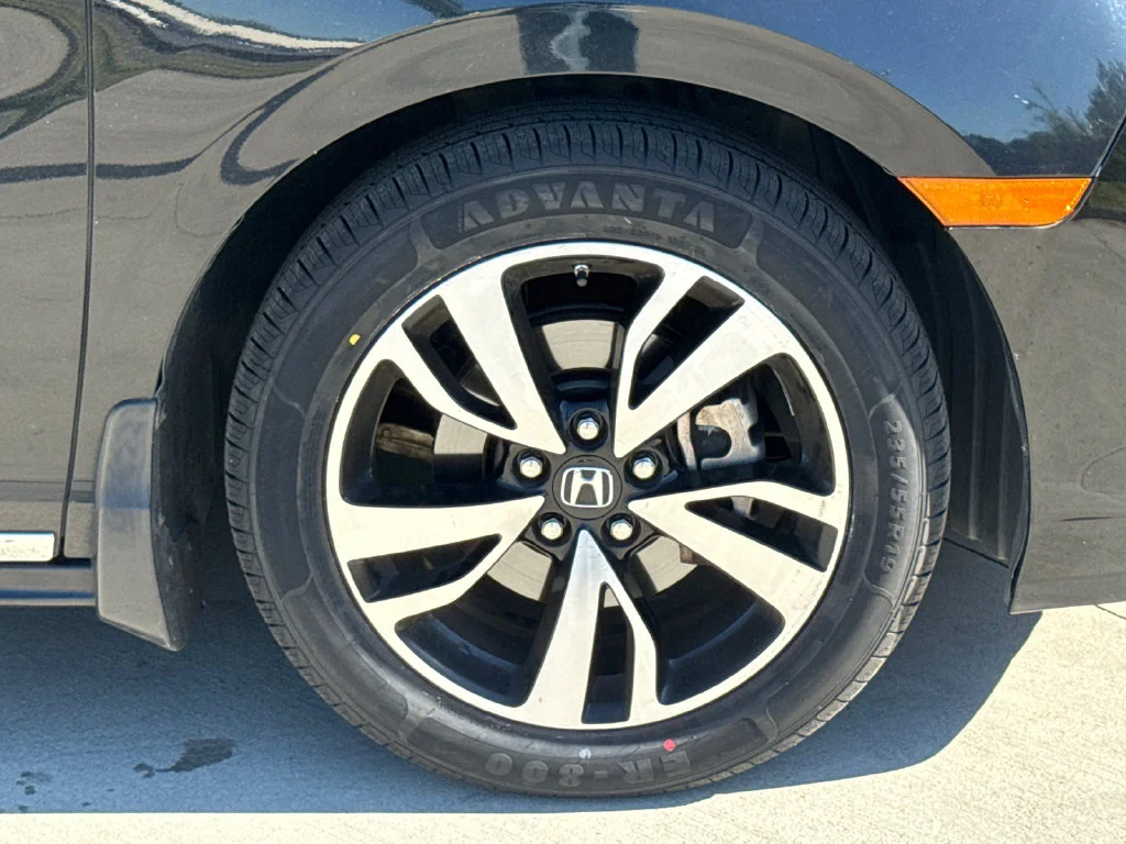 2019 Honda Odyssey Elite - Photo 11