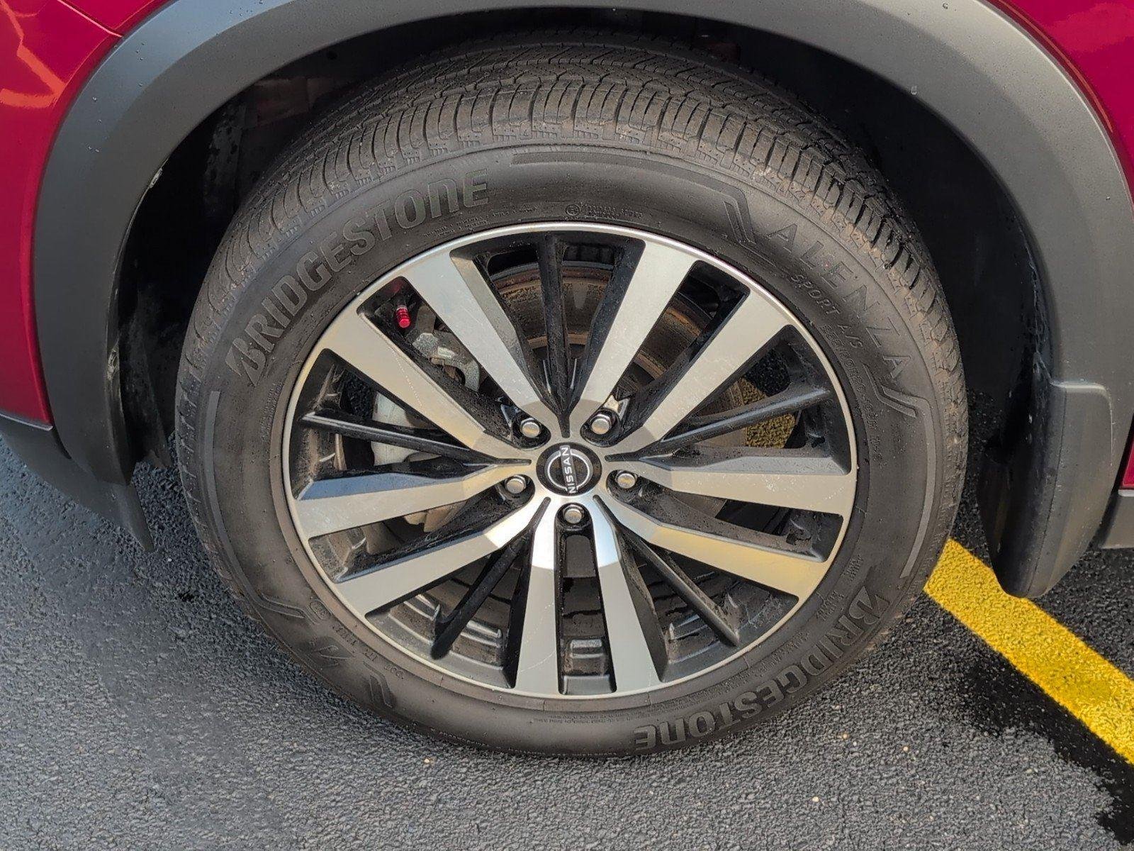 Used 2023 Scarlet Ember Tintcoat Nissan Platinum image 11