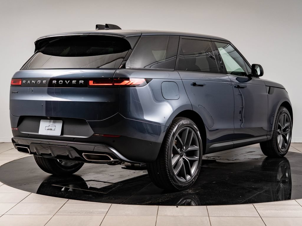 New 2026 Varesine Blue Land Rover SE image 10