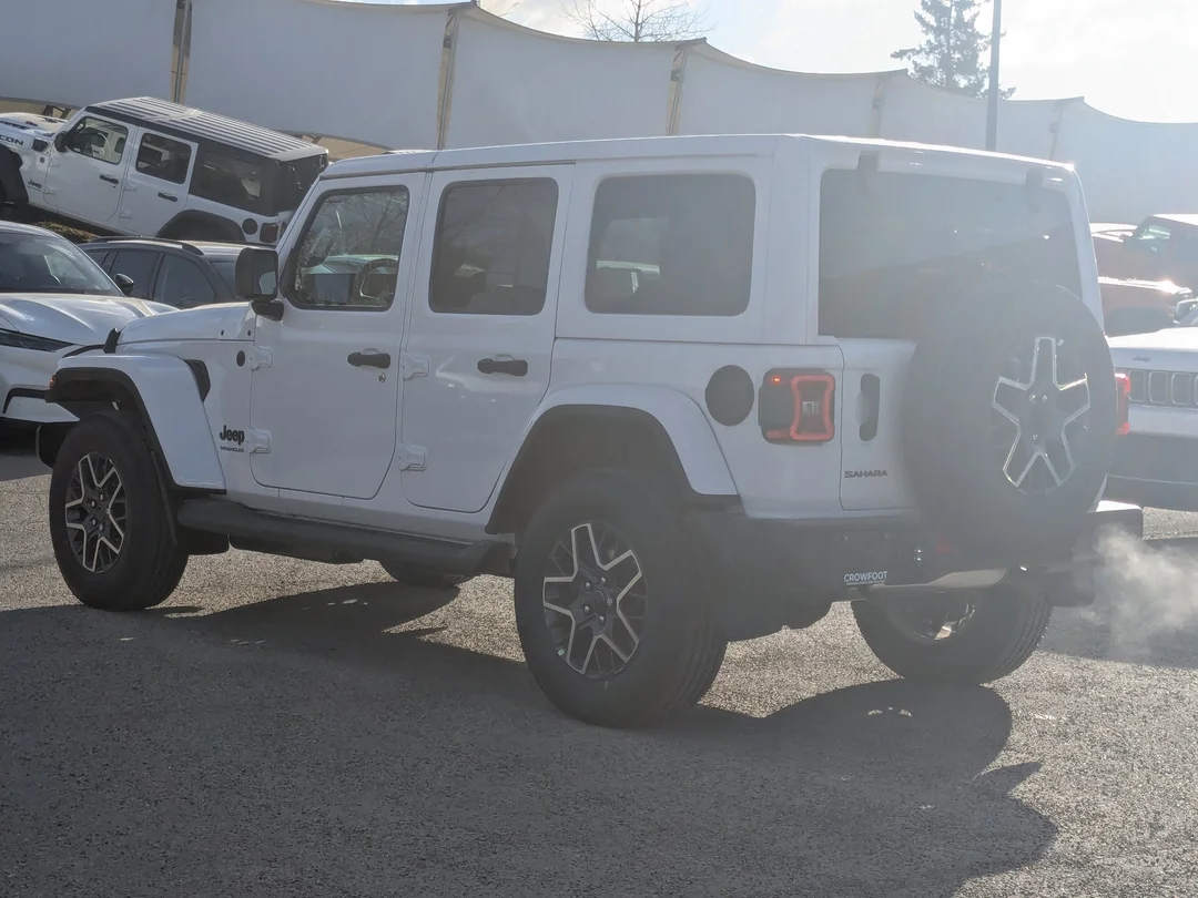 New 2026 White Jeep Sahara - - 4x4 - McKinley Leather Seats - Body? Colour Hardtop - Side Steps & More! image 6