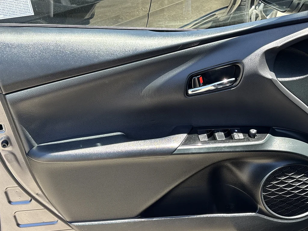 Used 2022 Magnetic Gray Metallic Toyota XLE image 11