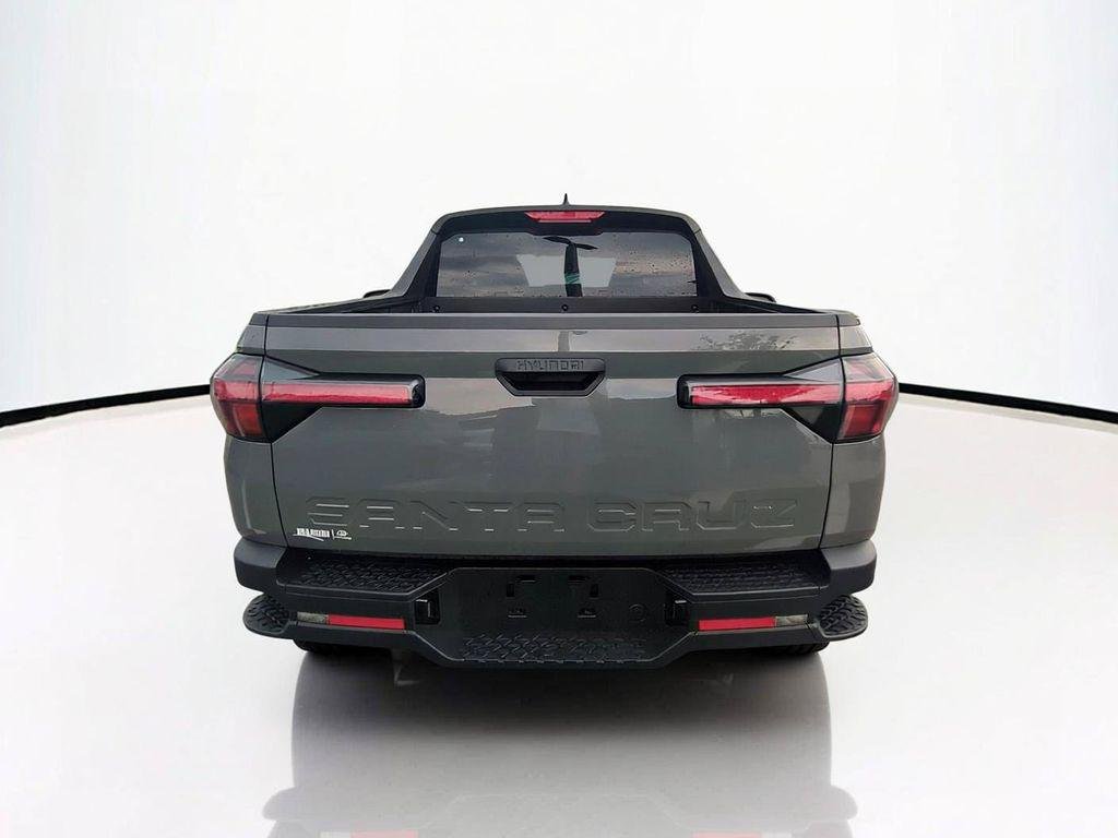 New 2027 Gray Hyundai SE FWD image 6