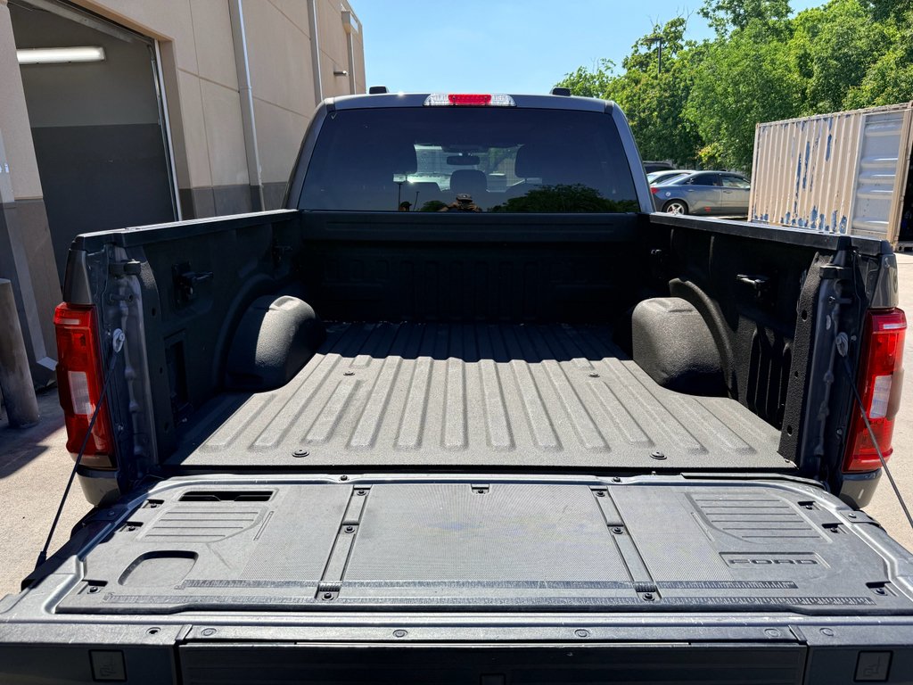 Used 2022 Carbonized Gray Metallic Ford XLT image 30