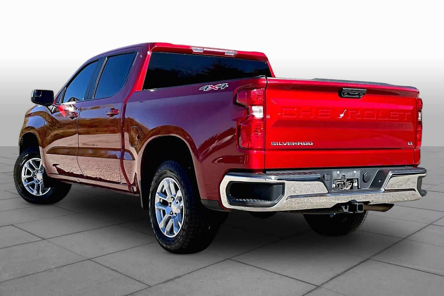 Used 2023 Radiant Red Tintcoat Chevrolet LT image 12