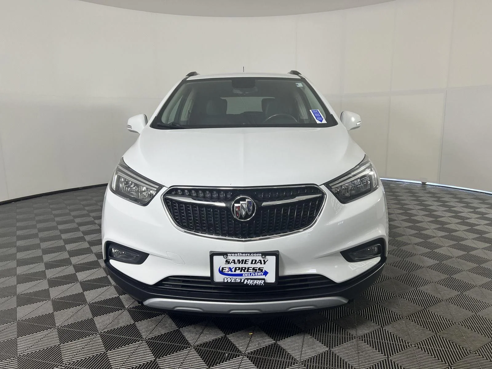 Used 2019 Summit White Buick Sport Touring image 8