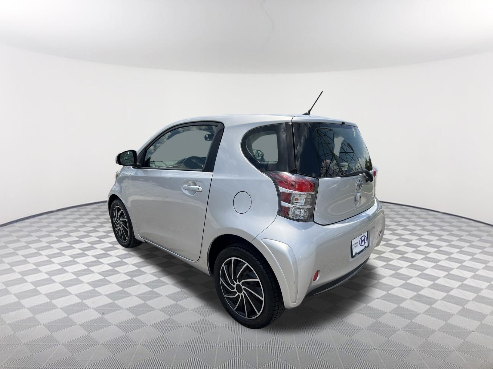 Used 2012 Classic Silver Metallic Scion  image 7